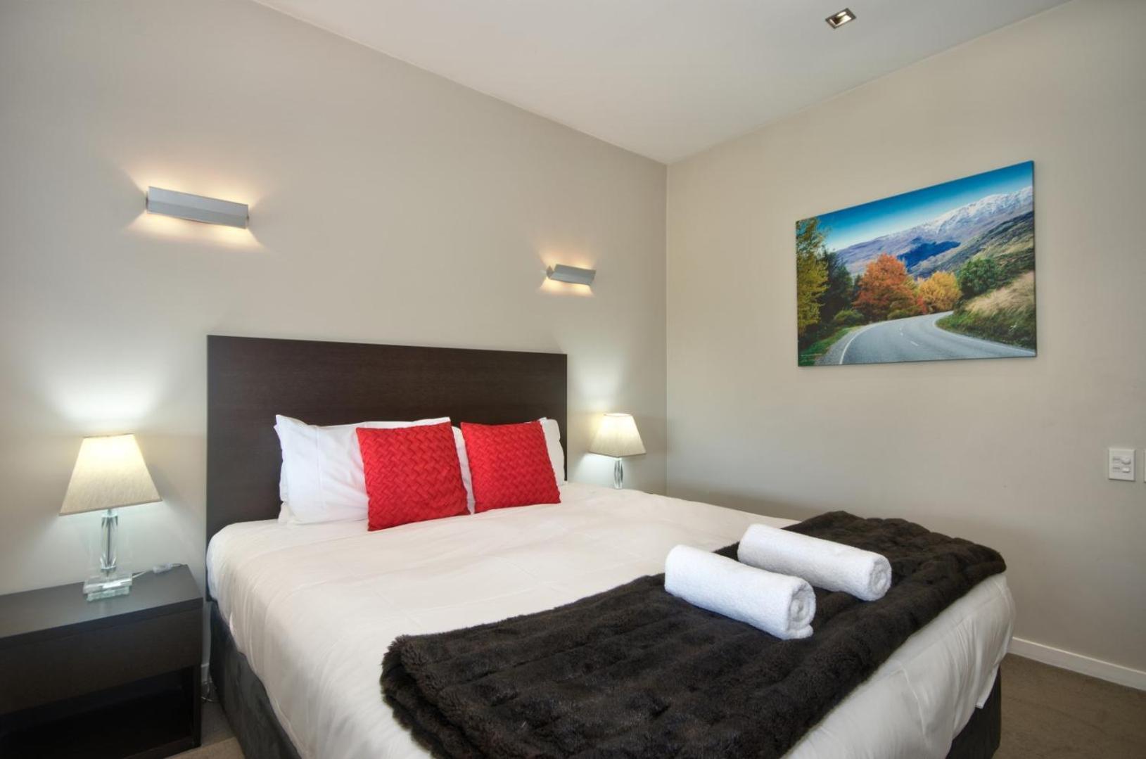 Pure Retreat Lake Views Queenstown Eksteriør bilde